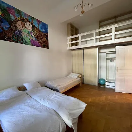 Parkside Apartment *