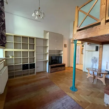 Parkside * Budapest